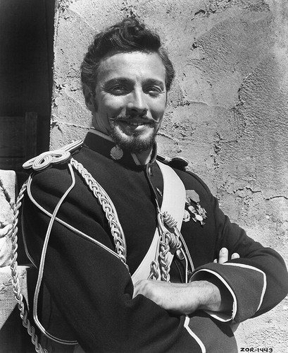Britt lomond zorro - britt,
