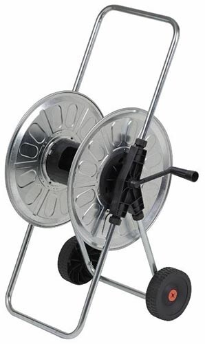Carrello avvolgitubo con ruote