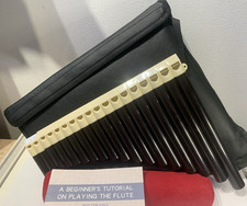18 Pipe Pan Flauto Panpipe Panpipes Strumento Musicale per Principianti + Custodia per Trasporto
