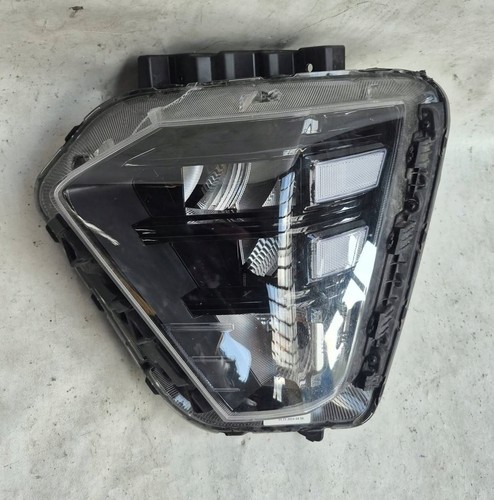 Faro proiettore anteriore