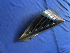 Griglia faro carena superiore