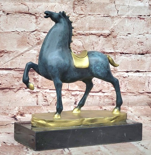 Statua cavallo bronzo firmato