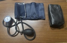 Sfigmomanometro Aneroide