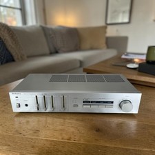 Amplificatore Stereo Integrato