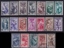 X155  TRIESTE AMG-FTT – Lavoro, serie n. 89/107, timbrata.