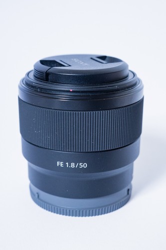 Sony 50mm full - fe, frame