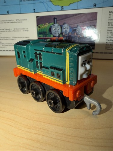 Paxton thomas friends train - paxton!,