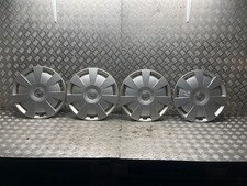 Assetto coprimozzo ruota Audi