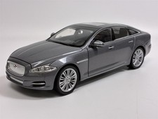 Jaguar XJ 2010 Grey 1:24 Scale