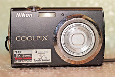 Fotocamera compatta vintage Nikon Coolpix S230 10 MP NIKKOR 3X TOUCH SCREEN