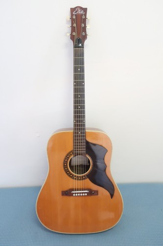 Chitarra acustica vintage - , anni