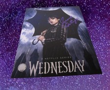 JENNA ORTEGA FIRMATO