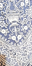 ANTICA TOVAGLIA REALIZZATA A