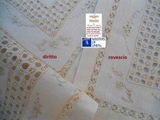 Centrini lino ricamo a mano