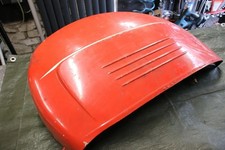 Cofano laterale rosso con