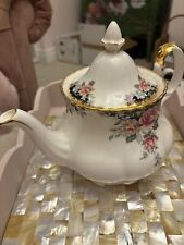 Royal albert grande teiera