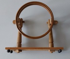 Telaio per ricamo in legno