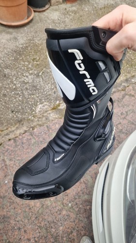 Stivali moto forma freccia - forma,