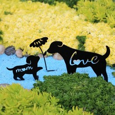 Dog stake decor del giardino