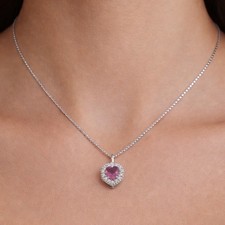 18kt White Gold 0.55ct Ruby