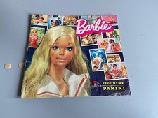 ALBUM FIGURINE  BARBIE PANINI  1976 , CON  4 FIGURINE , VEDI FOTO