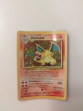 Carta Pokémon Charizard 4/102