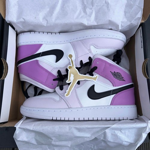 Nike air jordan mid - nike, 1
