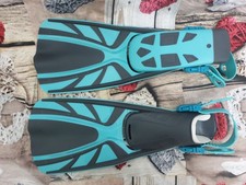 aqualung pinne da snorkeling