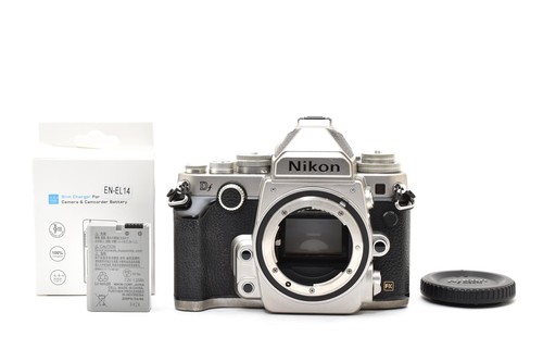 Near mint nikon df - nikon,