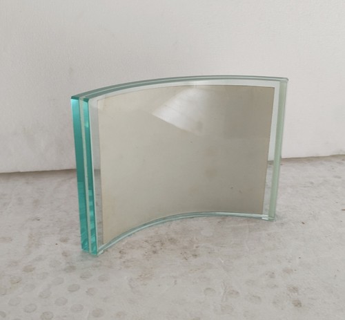Fontana arte porta - porta, foto