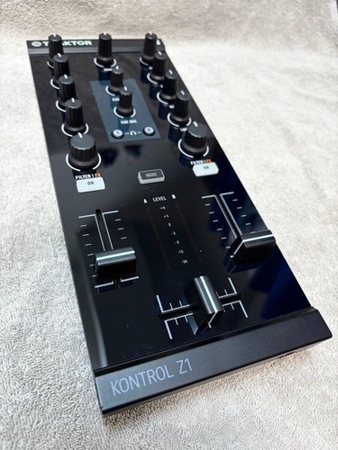 Native instruments traktor - instruments,
