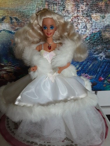 Barbie holidays 1989 - barbie,