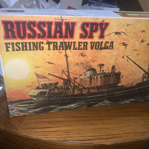 1970 revell russian spy - 1970,