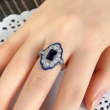 EDWARDIAN AGE RING IN 18KT