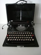 MACCHINA DA SCRIVERE PORTATILE D'EPOCA ANTICA E RARA - GROMA MOD N ANNO 1938-39