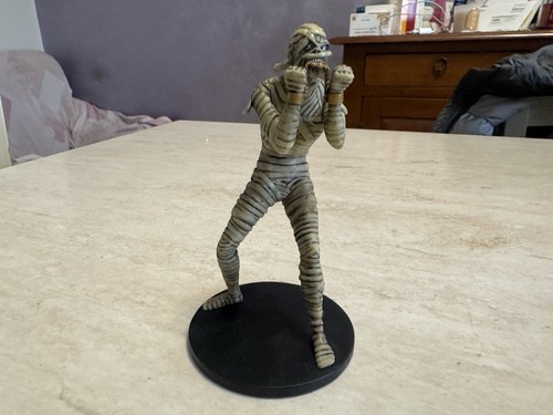 Statuina pvc eddie - in,