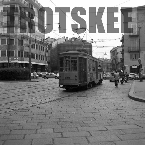 Larger negative italy - negative, milan