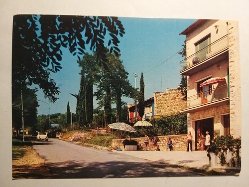Bagno vignoni via - (siena).,