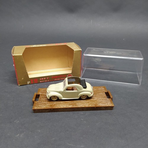 Modellino 43 r12 fiat - r12,