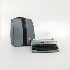 Macchina da Scrivere Vintage  OLIVETTI LETTERA 32 + Custodia