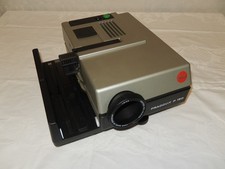 Proiettore diapositive Leitz Leica Pradovit P150 DU con obiettivo Leica P2 Hektor 2.8/85mm