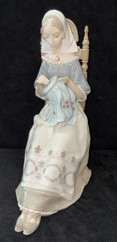 Lladro embroideress - lladro, "embroideress"