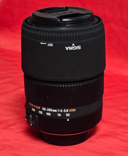 Sigma zoom 200 0 5 - mm, f/4.0-5.6