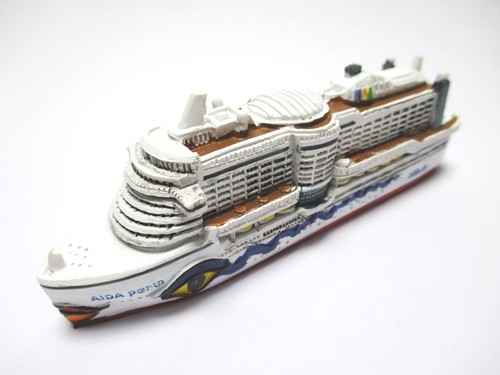 Ship model cruise - , ms