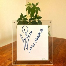 Oggetto incorniciato