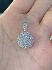 Ciondolo a grappolo diamante