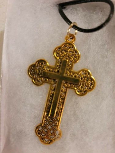 Collana con croce cristiana
