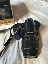 Nikon D3000 + 2 obiettivi VR