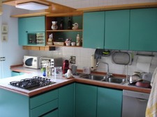 Cucina Copart legno laccata verde m 6,60 + penisola 1x1,08 Top piastrelle: LEGGI