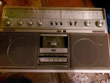 RADIO/LETTORE CASSETTE VINTAGE